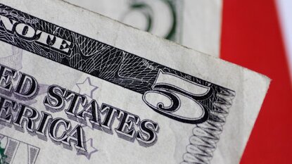 Đồng Đô la đang giảm