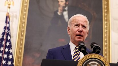 Biden, Yellen thúc đẩy Thượng viện nhanh chóng thông qua gói viện trợ 1,900 tỷ USD